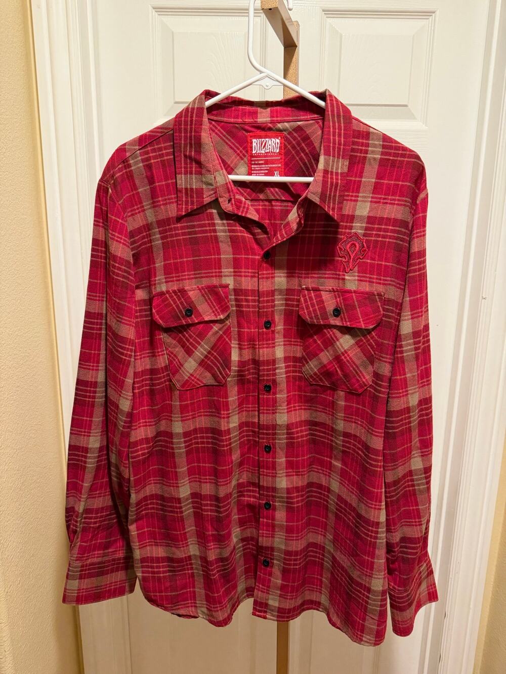 Blizzard Horde World of Warcraft Two Pocket Button-Up Flannel Shirt - Red, XL